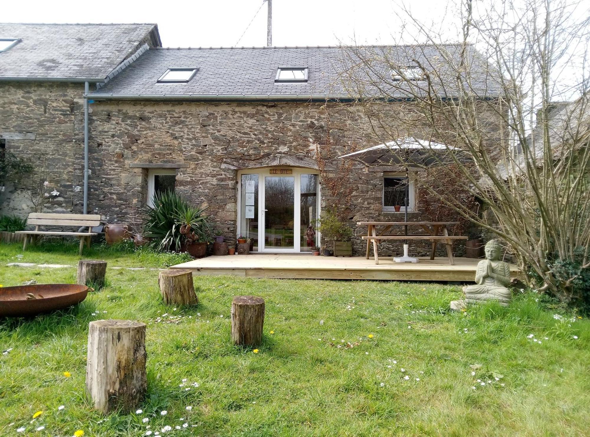 Le Jardin Enchanteur, Chaleureuse Maison D'Hotes Eco-Responsable, Calme Et Accueillante Loperec ภายนอก รูปภาพ