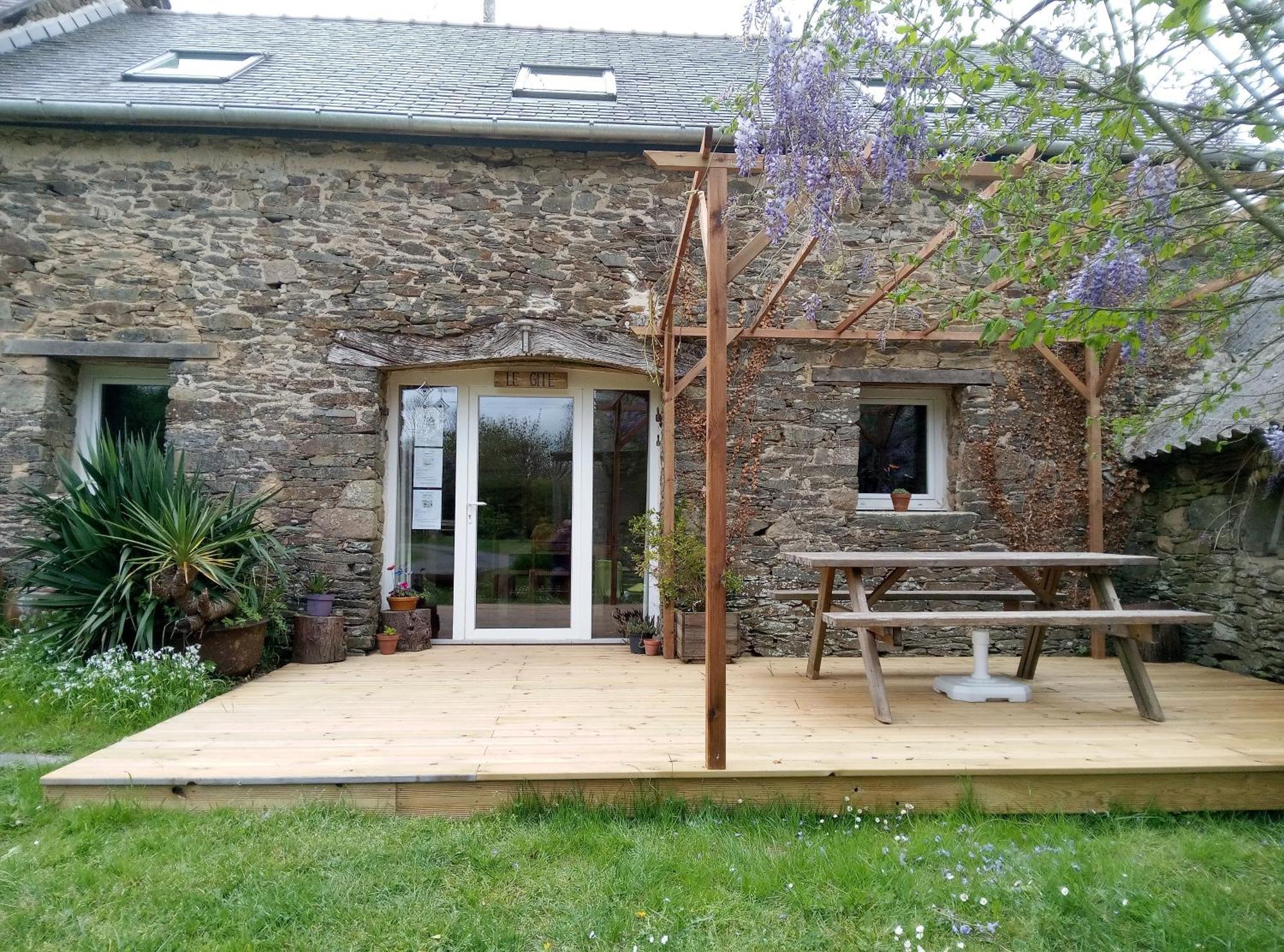 Le Jardin Enchanteur, Chaleureuse Maison D'Hotes Eco-Responsable, Calme Et Accueillante Loperec ภายนอก รูปภาพ